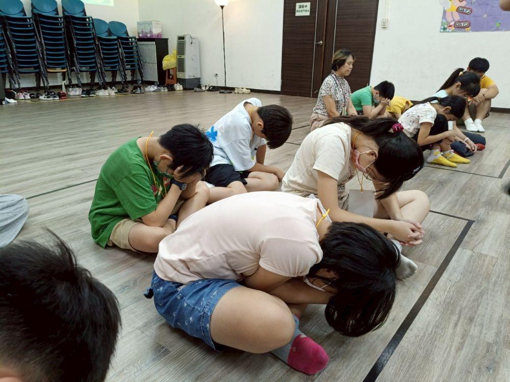 情緒大冒險-兒童梯